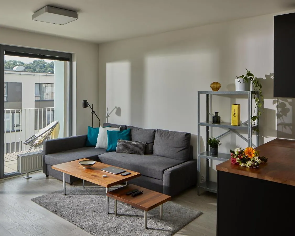 Contacts de Bright Condo In Karlin By Prague Days