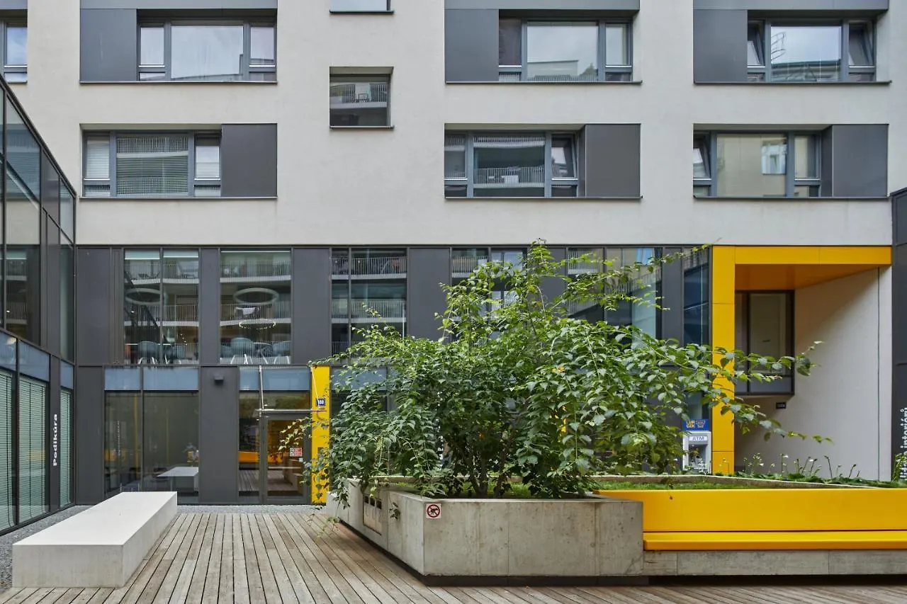Bright Condo In Karlin By Prague Days Appartement